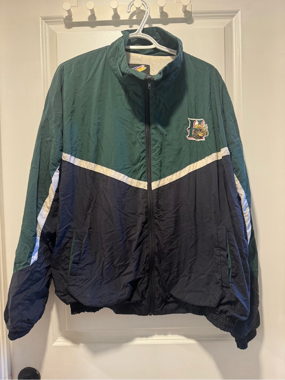 Vintage Men’s Halifax Mooseheads Windbreaker XL